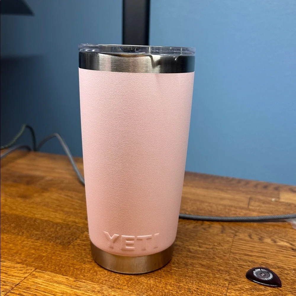 Yeti ice pink 20oz - Picture 3 of 7